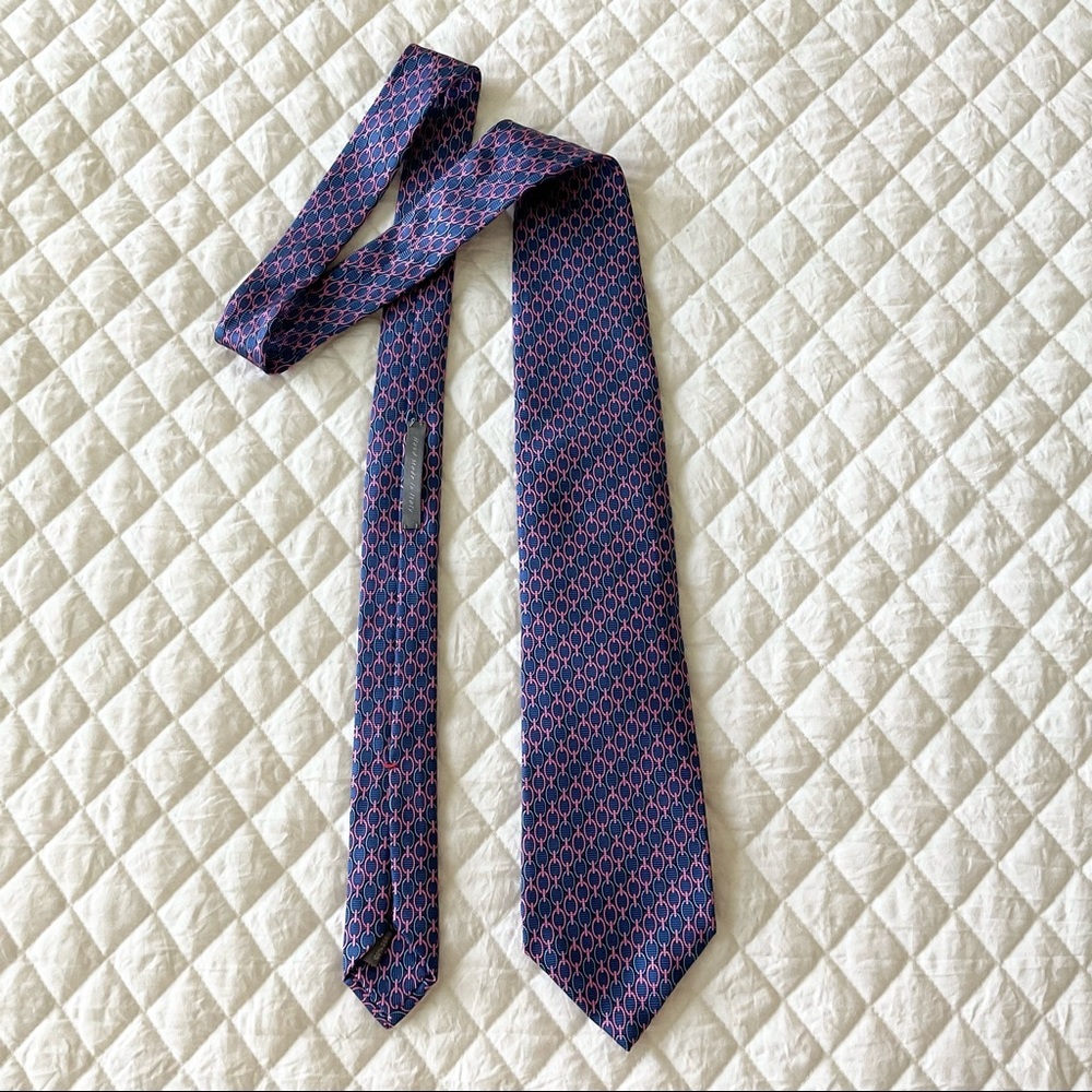 Daniel Cremieux Signature Limited Edition 7 Fold Tie.  100% Silk